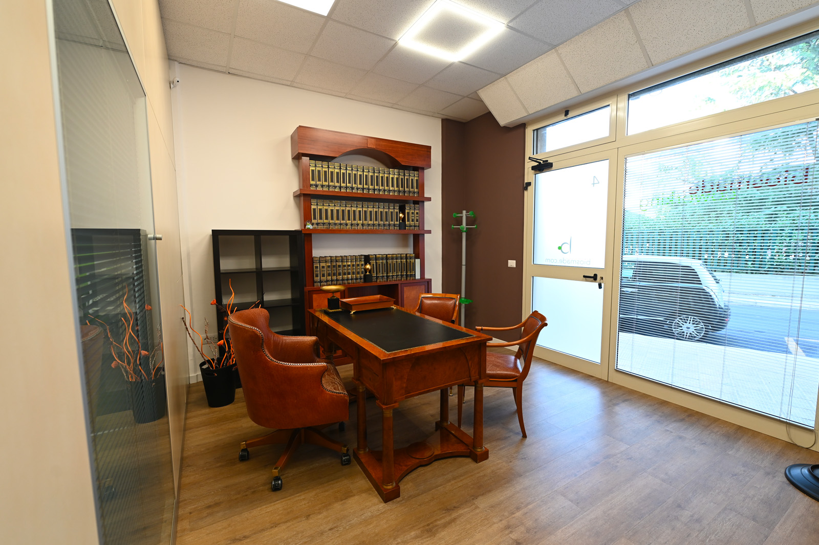 Ufficio temporaneo a Casamassima: quando conviene a professionisti e piccole imprese